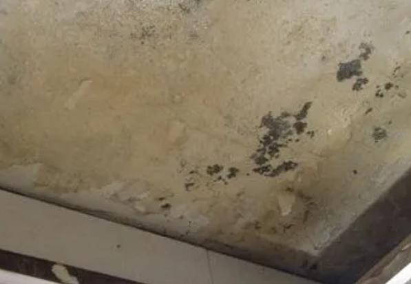 芝罘阳台漏水维修公司分享下芝罘卫生间渗水维修需要注意哪些问题。